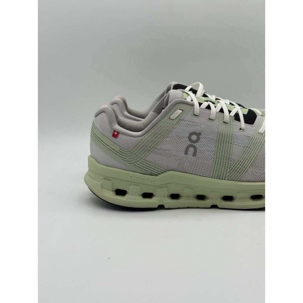 ON CLOUDGO WOMEN'S RUNNING SHOES WHITE/ MEADOW - SIZE 11 - Picture 4 of 16
